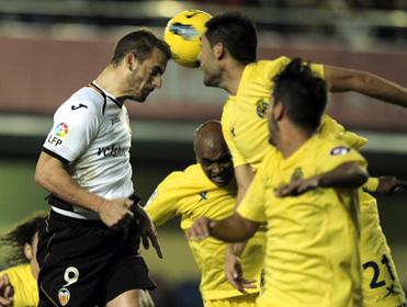 http://betting.betfair.com/football/images/Villarreal%20head%20on.jpg
